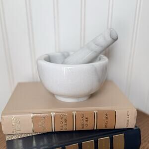 Marble Mortar and Pestle Apothecary Heavy White & Grey Herbs Spices Classic